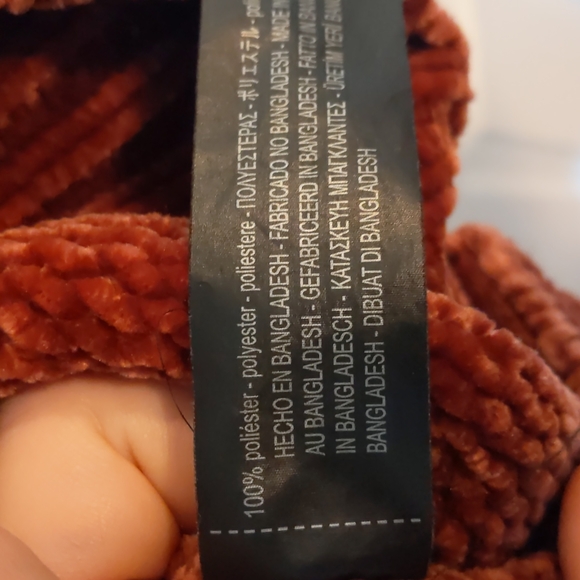 Zara Oversized Knit Sweater - Picture 3 of 5